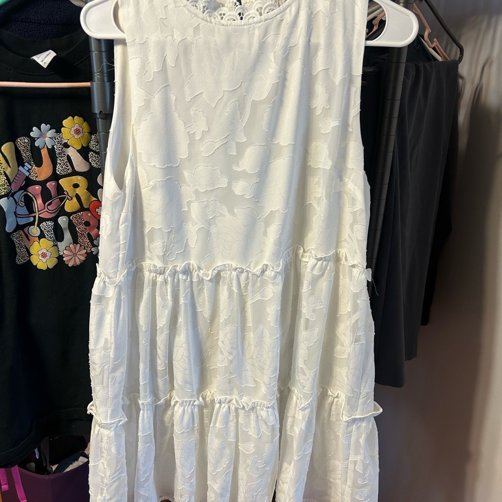 White Floral Lace Sleeveless Dress